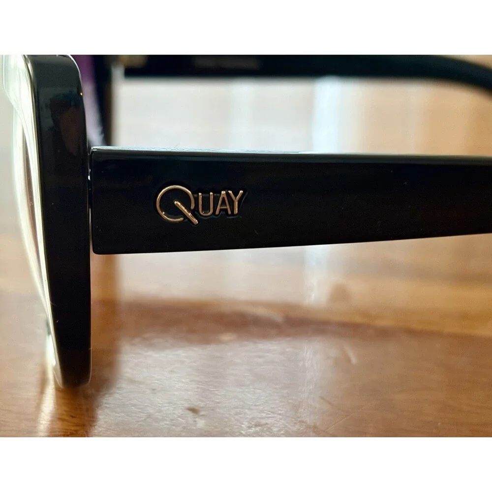 QUAY Australia “Breath Of Life” Sunglasses - Black Frames/Gradient Purple -NWT